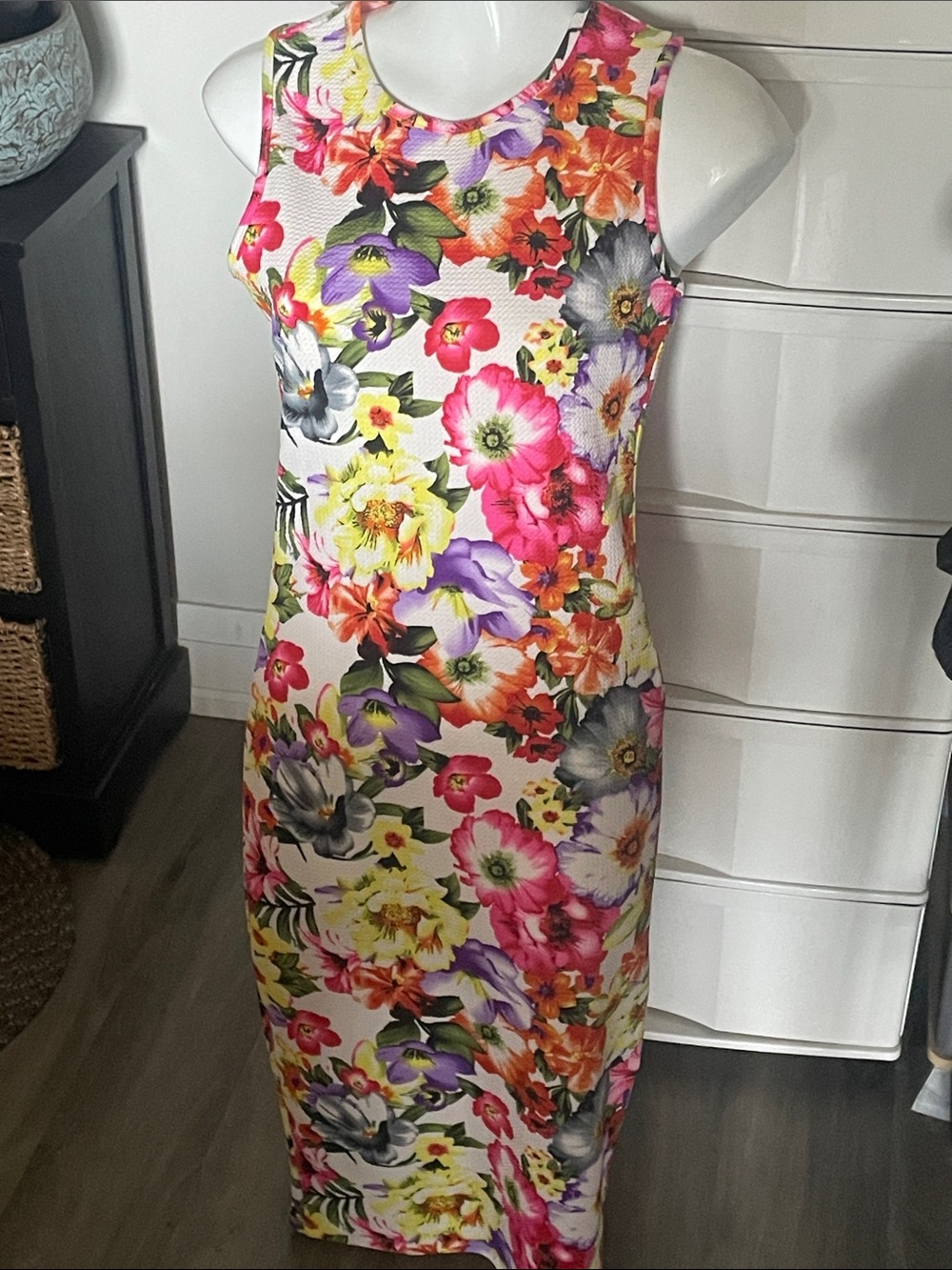 UK2LA Floral Sleeveless Midi Dress in Multicolor
